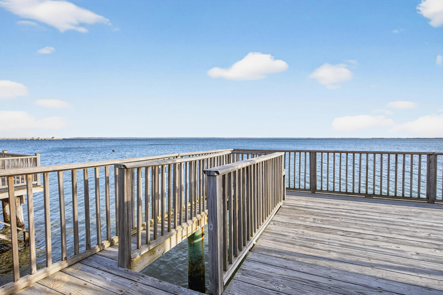 45 Commercial Street, Unit 9 Provincetown, MA 02657 - Photo 37 of 43 PF0A6160