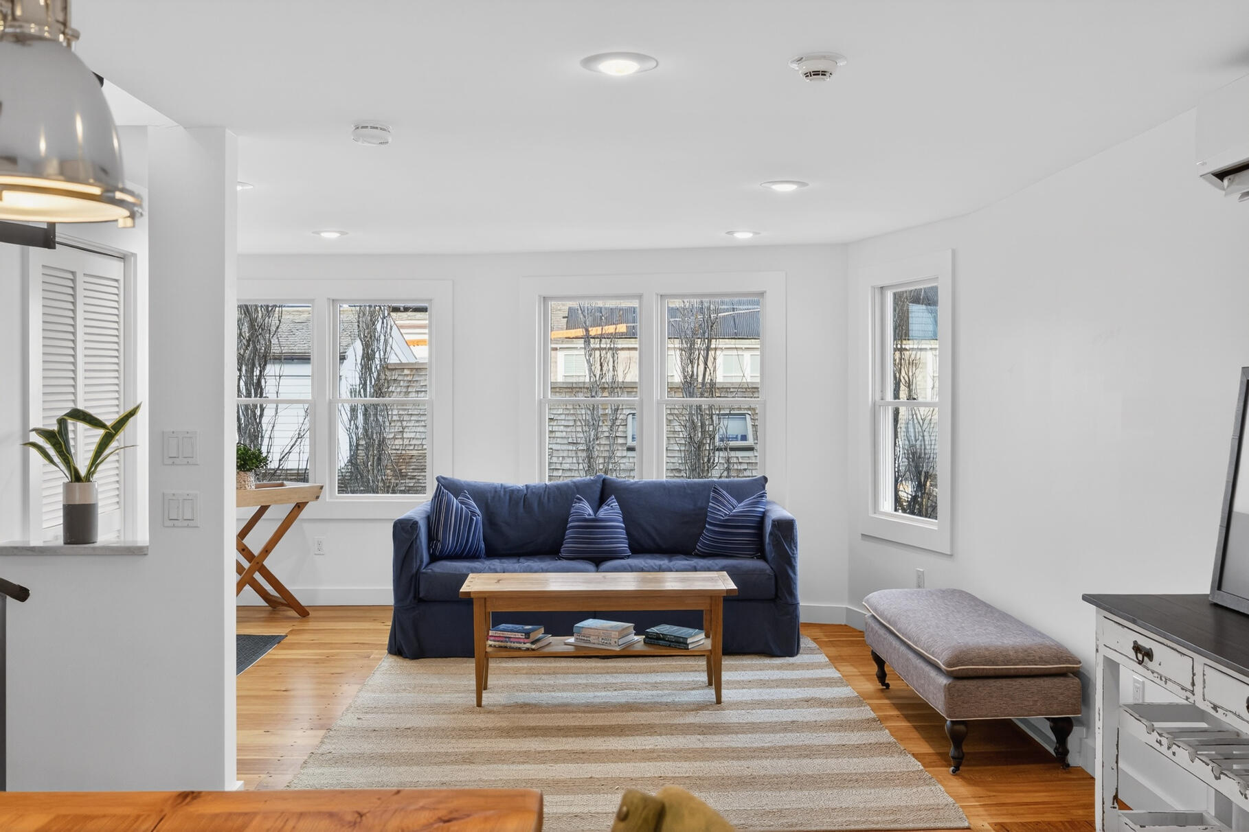 45 Commercial Street, Unit 9 Provincetown, MA 02657 - Photo 10 of 43 PF0A6313