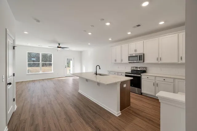 $323,990 | 444 Duskywing Drive, Goose Creek, SC 29445