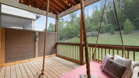 $515,000 | 169 Stonecrest Drive, Nashville, TN 37209