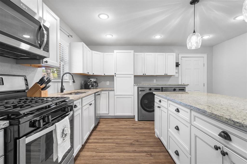 316 West 3rd Street Justin, TX 76247 - Photo 14 of 40