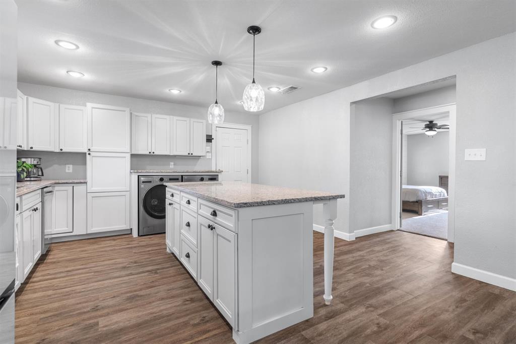 316 West 3rd Street Justin, TX 76247 - Photo 17 of 40