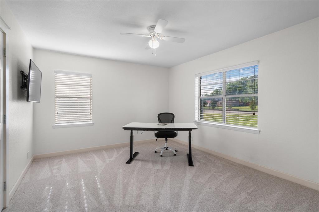 316 West 3rd Street Justin, TX 76247 - Photo 26 of 40