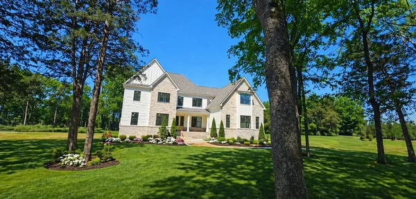 $1,250,000 | 3390 Mealer Road, Chapel Hill, TN 37034