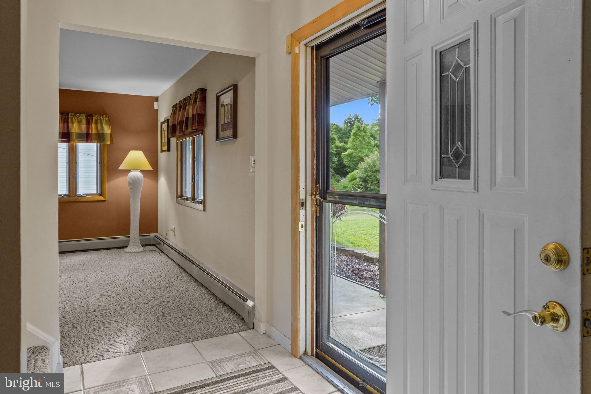 34 Terrace Road Levittown, PA 19056 - Photo 3 of 39