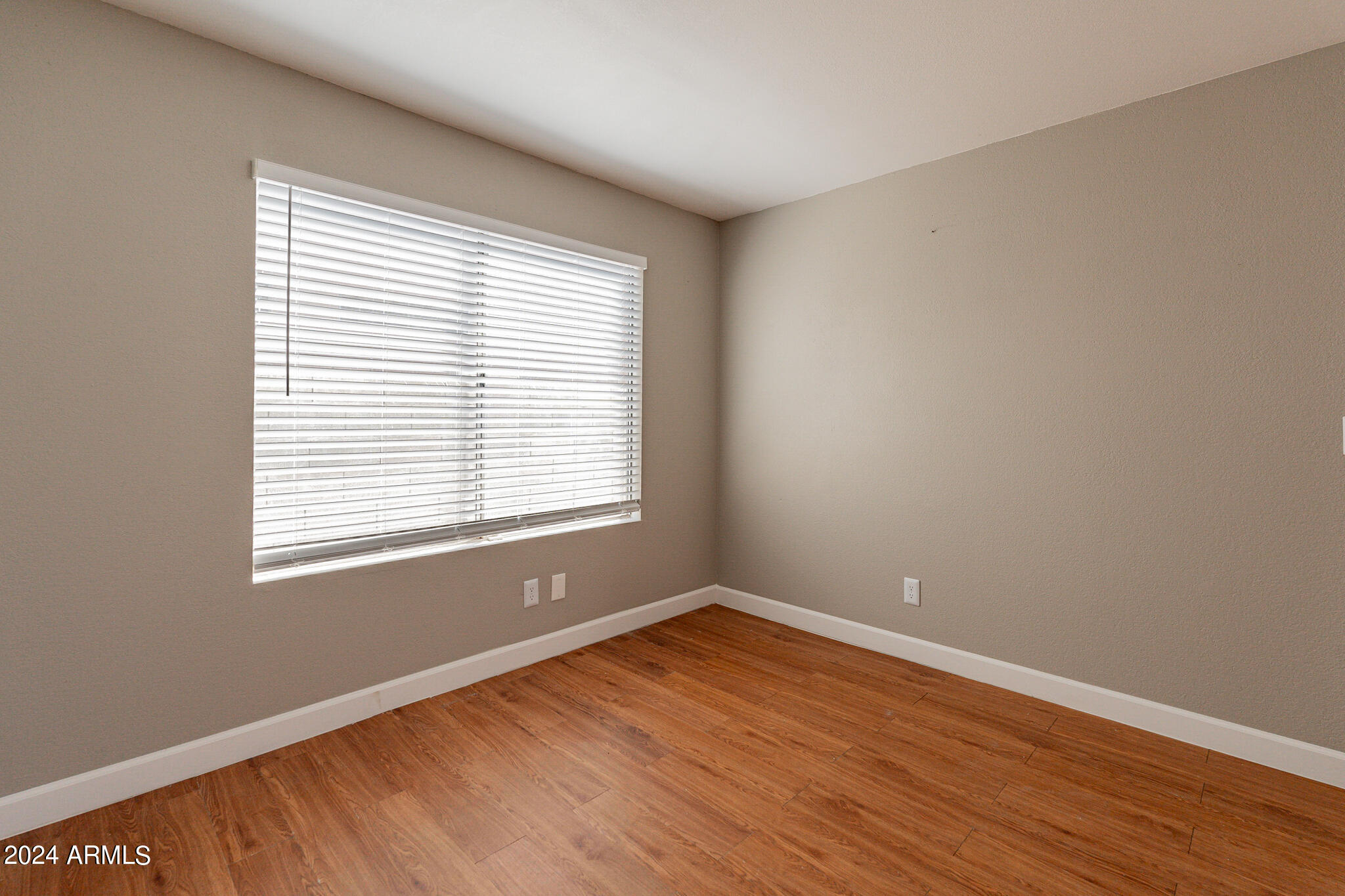 4413 West Tonto Road Glendale, AZ 85308 - Photo 11 of 36 11-web-or-mls-Tonto-11