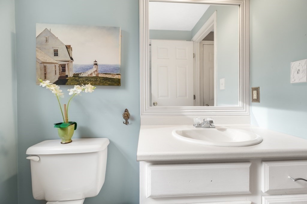 14 Liberty Road Medway, MA 02053 - Photo 20 of 42 Gallery Image 20