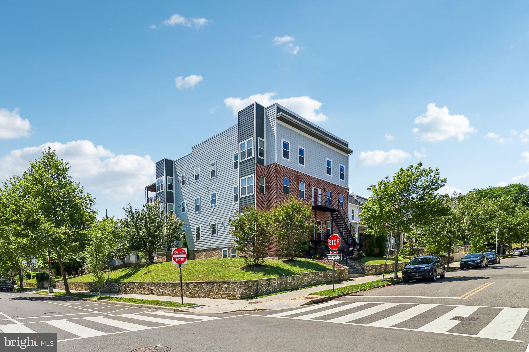 233 S Street Northeast, Unit 5 Washington, DC 20002 - Photo 36 of 41 Modern residence in a vibrant setting.