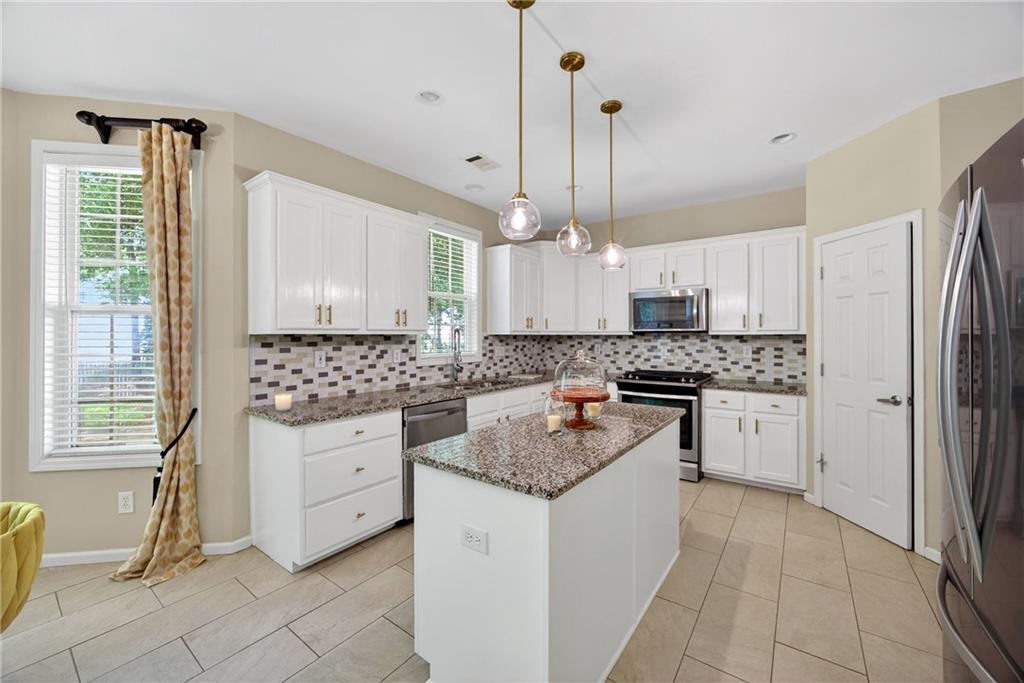 3482 Walnut Ridge Atlanta, GA 30349 - Photo 14 of 59