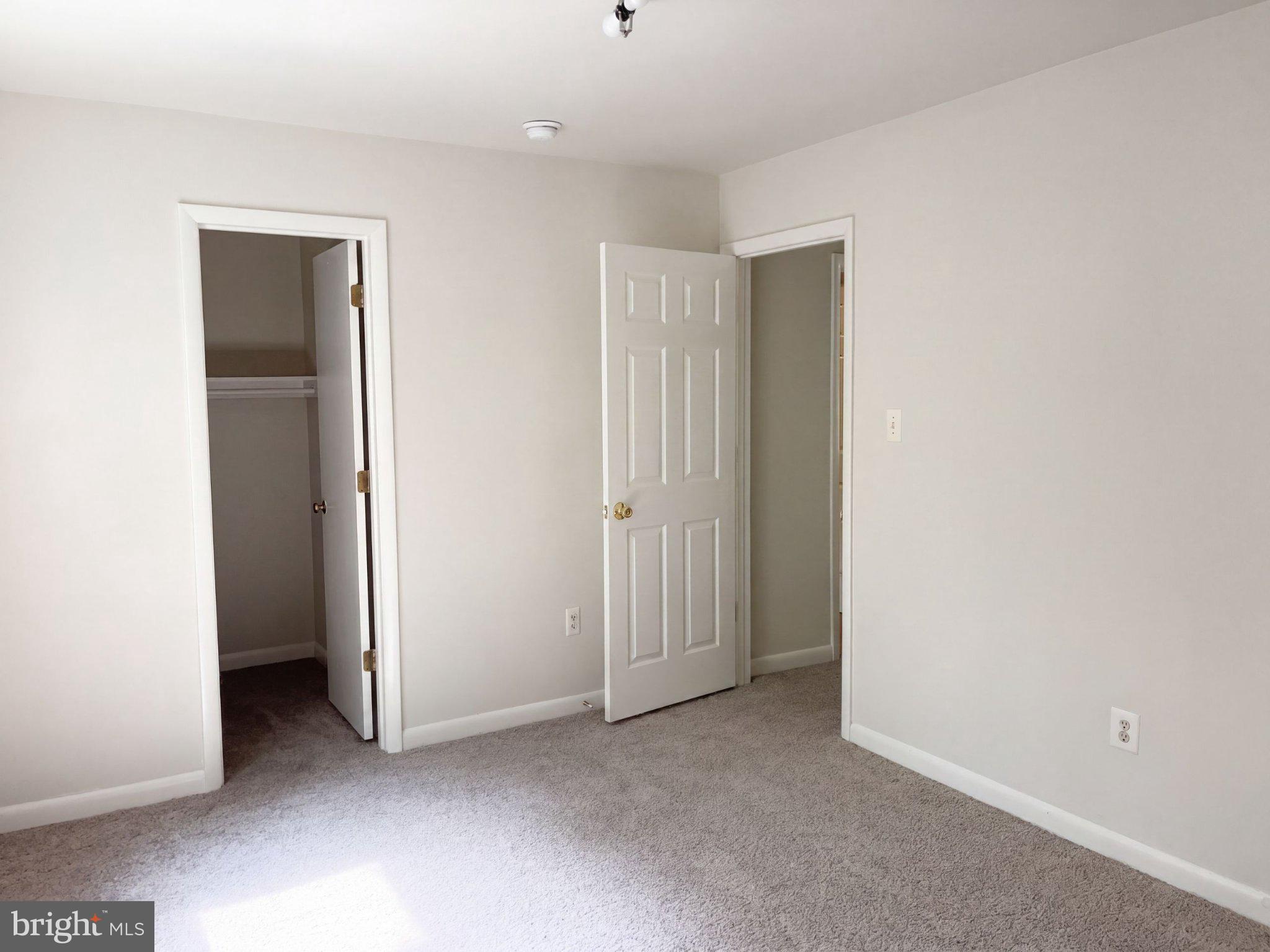 542 Jonathan Road Linden, VA 22642 - Photo 11 of 34 Gallery Image 11