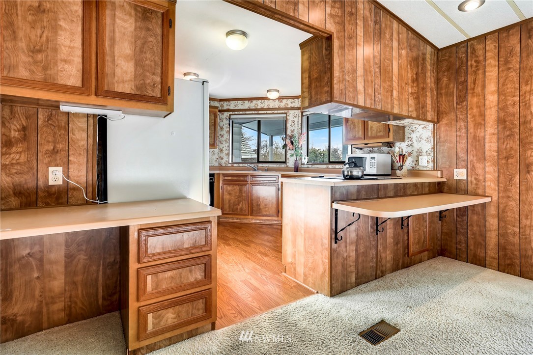 23727 9th Place West Bothell, WA 98021 - Photo 13 of 40