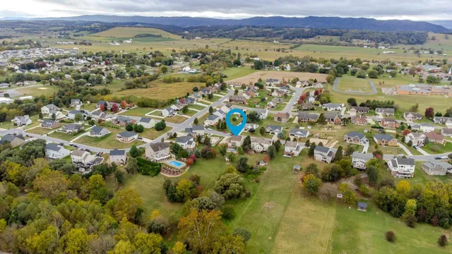 $625,000 | 209 Buchanan Drive, Broadway, VA 22815