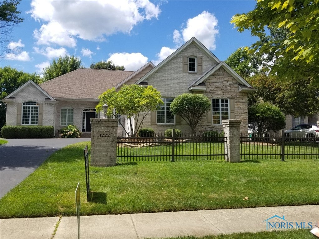 3222 Stone Wall Road Maumee, OH 43537 - Photo 2 of 32 Gallery Image 2