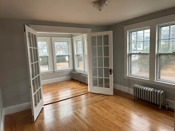 $1,895 | 232 High Street, Unit A, Somersworth, NH 03878