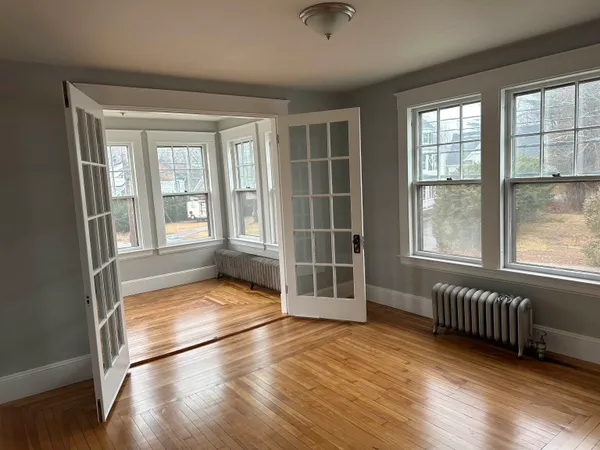 $1,895 | 232 High Street, Unit A, Somersworth, NH 03878