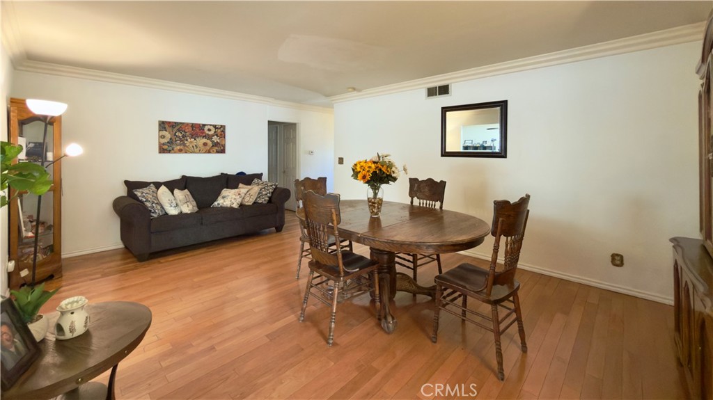 1011 Shadow San Fernando, CA 91340 - Photo 5 of 35
