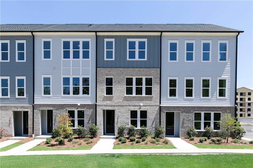 4451 Gradient Lane Chamblee, GA 30341 - Photo 1 of 15 Gallery Image 1