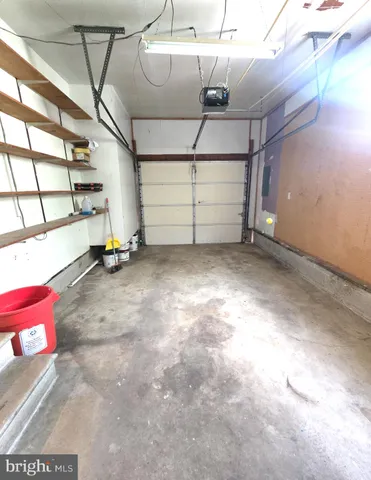 a view of a garage