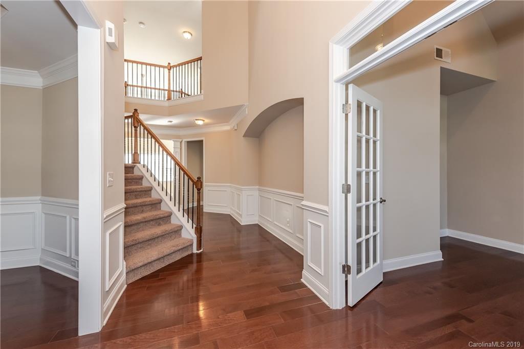 1004 Verbena Court Tega Cay, SC 29708 - Photo 4 of 48 Gallery Image 4