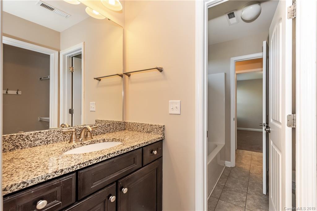 1004 Verbena Court Tega Cay, SC 29708 - Photo 35 of 48 Gallery Image 35