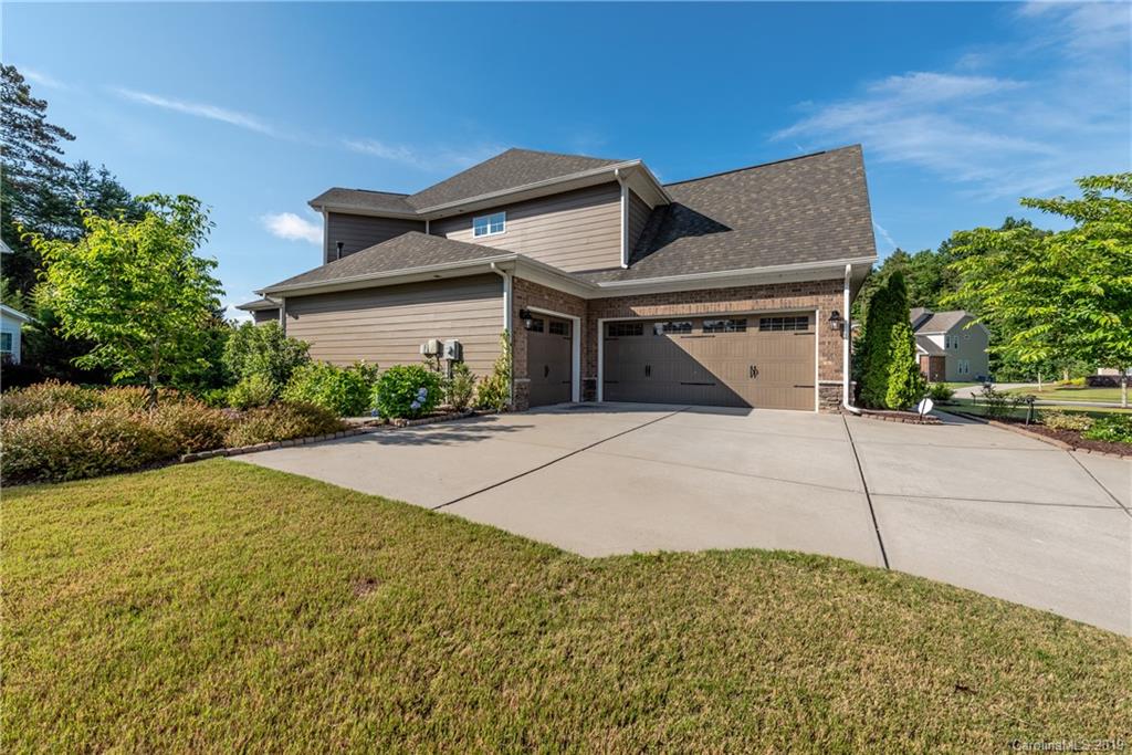 1004 Verbena Court Tega Cay, SC 29708 - Photo 39 of 48 Gallery Image 39