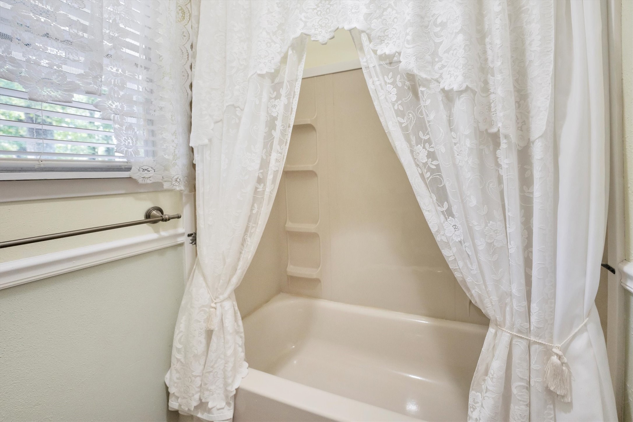 3197 Mann Road Conroe, TX 77303 - Photo 35 of 48