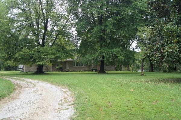 12601 Browning Road Evansville, IN 47725 - Photo 2 of 26 Gallery Image 2