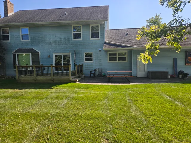 $395,000 | 5114 West Malibu Court, McHenry, IL 60050