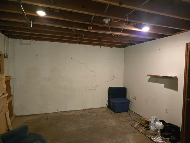 $395,000 | 5114 West Malibu Court, McHenry, IL 60050