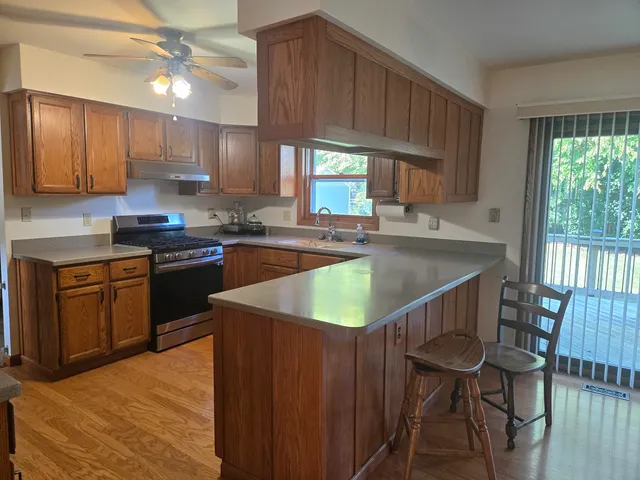 $395,000 | 5114 West Malibu Court, McHenry, IL 60050