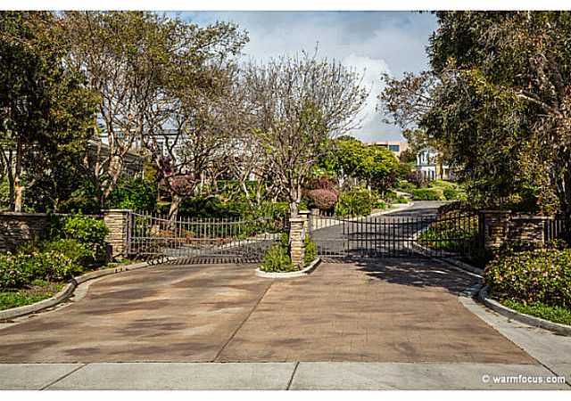 202 Gibson Point Solana Beach, CA 92075 - Photo 5 of 25