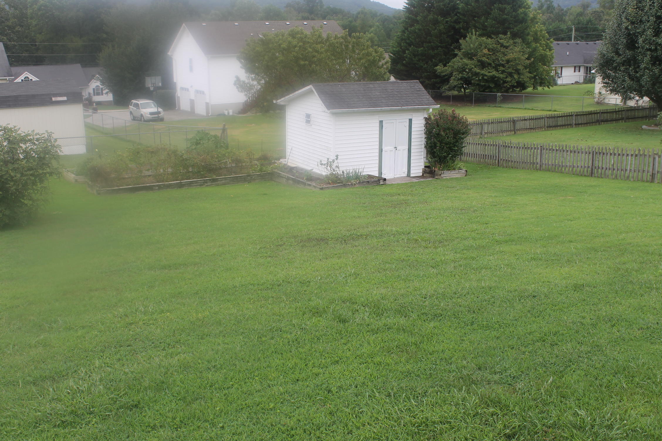 422 Chapman Road Ringgold, GA 30736 - Photo 19 of 38 IMG_8478