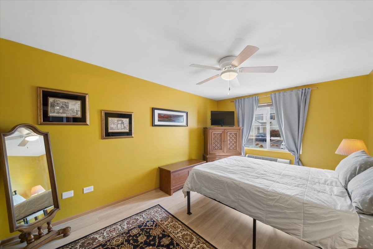 1624 McClure Road, Unit 1624 Aurora, IL 60505 - Photo 12 of 23