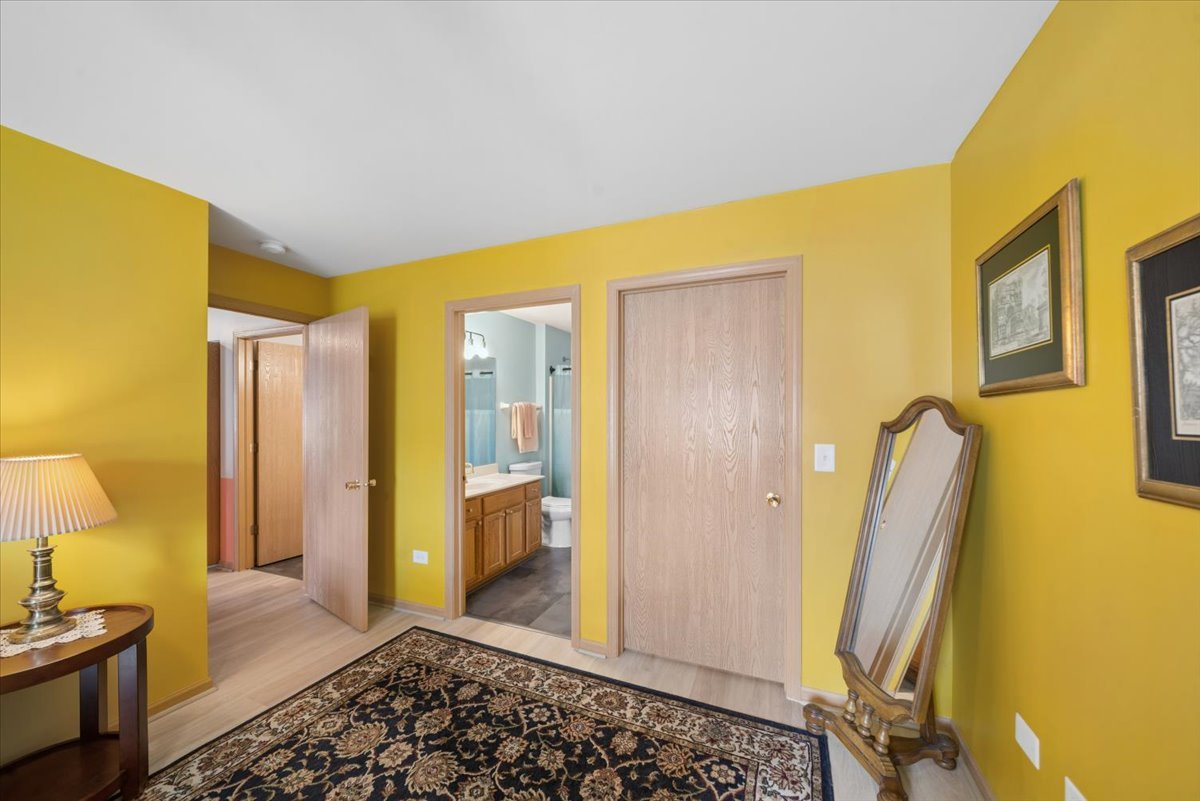 1624 McClure Road, Unit 1624 Aurora, IL 60505 - Photo 13 of 23