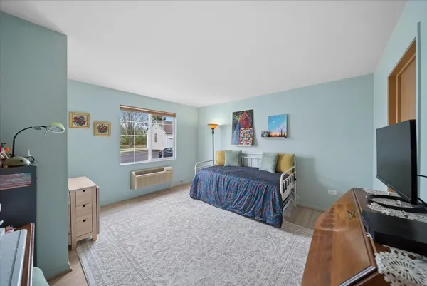 $222,000 | 1624 McClure Road, Unit 1624, Aurora, IL 60505