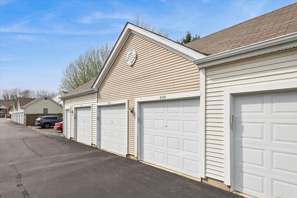1624 McClure Road, Unit 1624 Aurora, IL 60505 - Photo 18 of 23