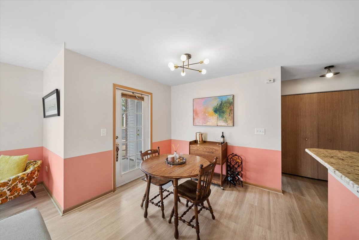 1624 McClure Road, Unit 1624 Aurora, IL 60505 - Photo 6 of 23