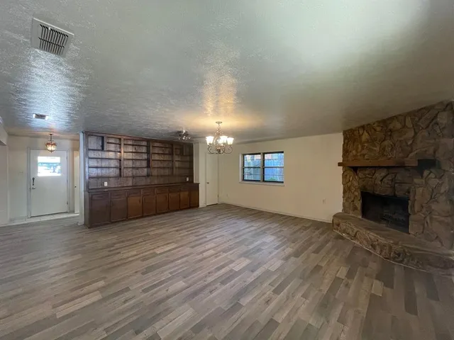 $269,900 | 601 North 38th Street, Corsicana, TX 75110