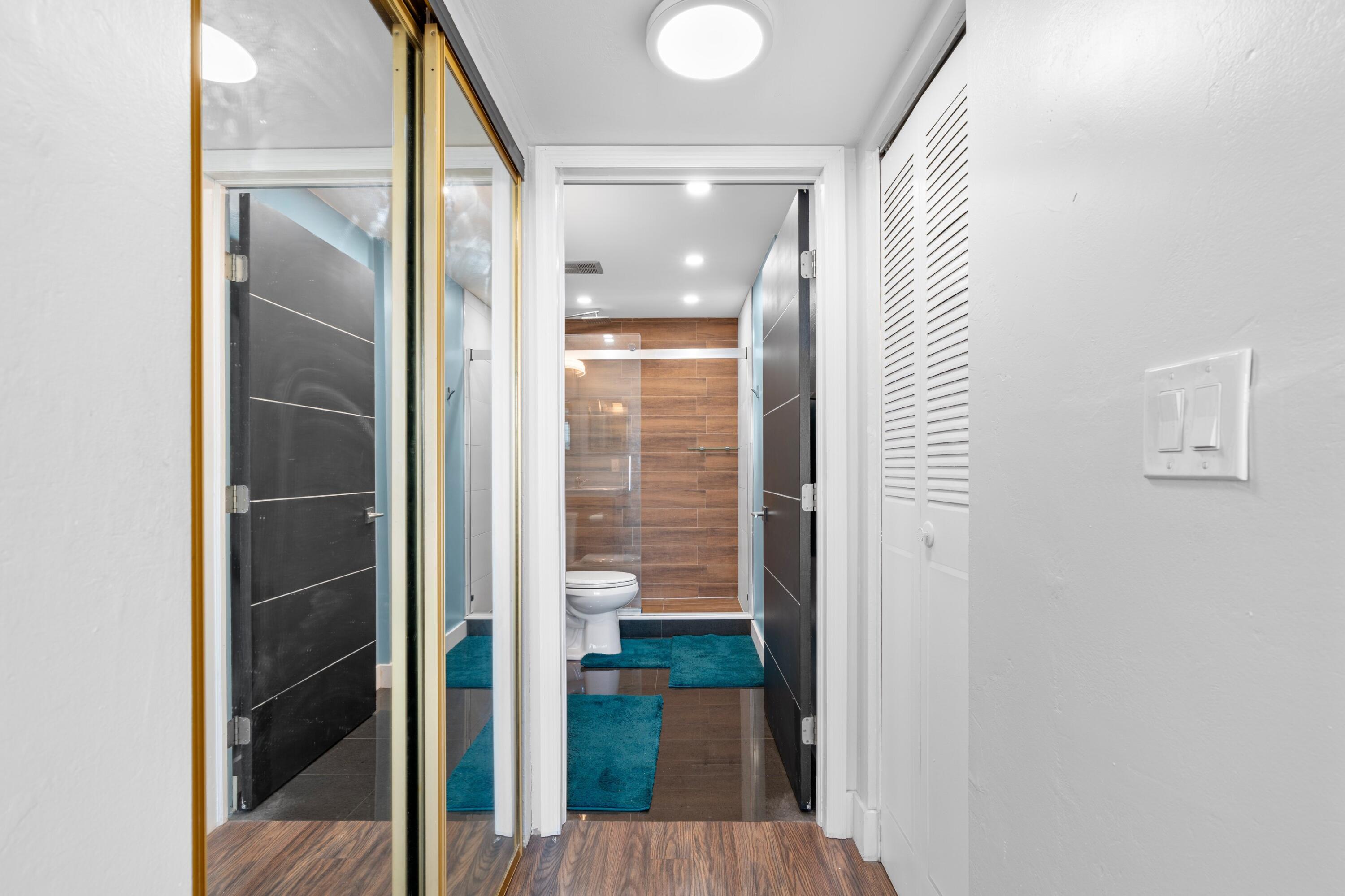 7000 Northwest 17th Street, Unit 419 Plantation, FL 33313 - Photo 13 of 23 a view of a bathroom