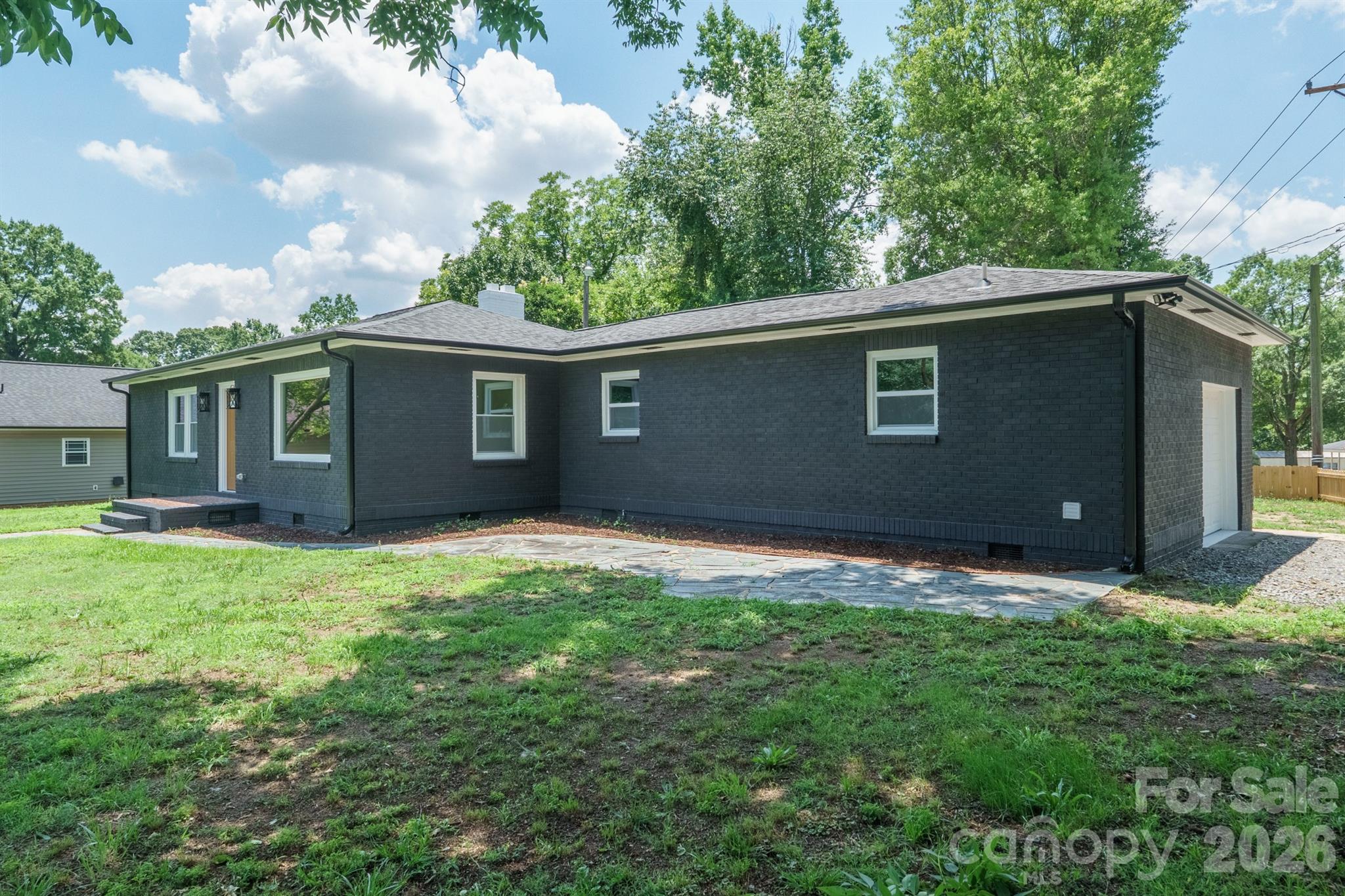 841 Murphy Street Kannapolis, NC 28081 - Photo 3 of 44