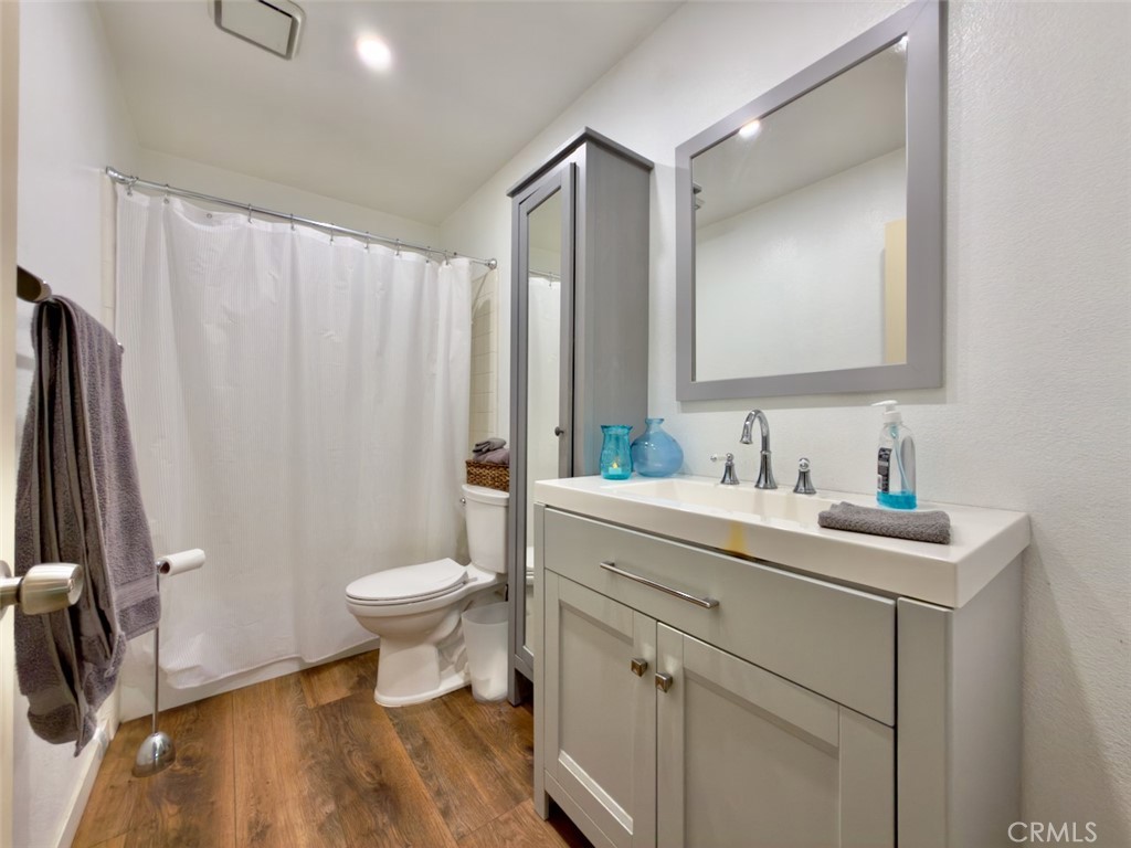 16035 Circle Diamond Road Sylmar, CA 91342 - Photo 14 of 44