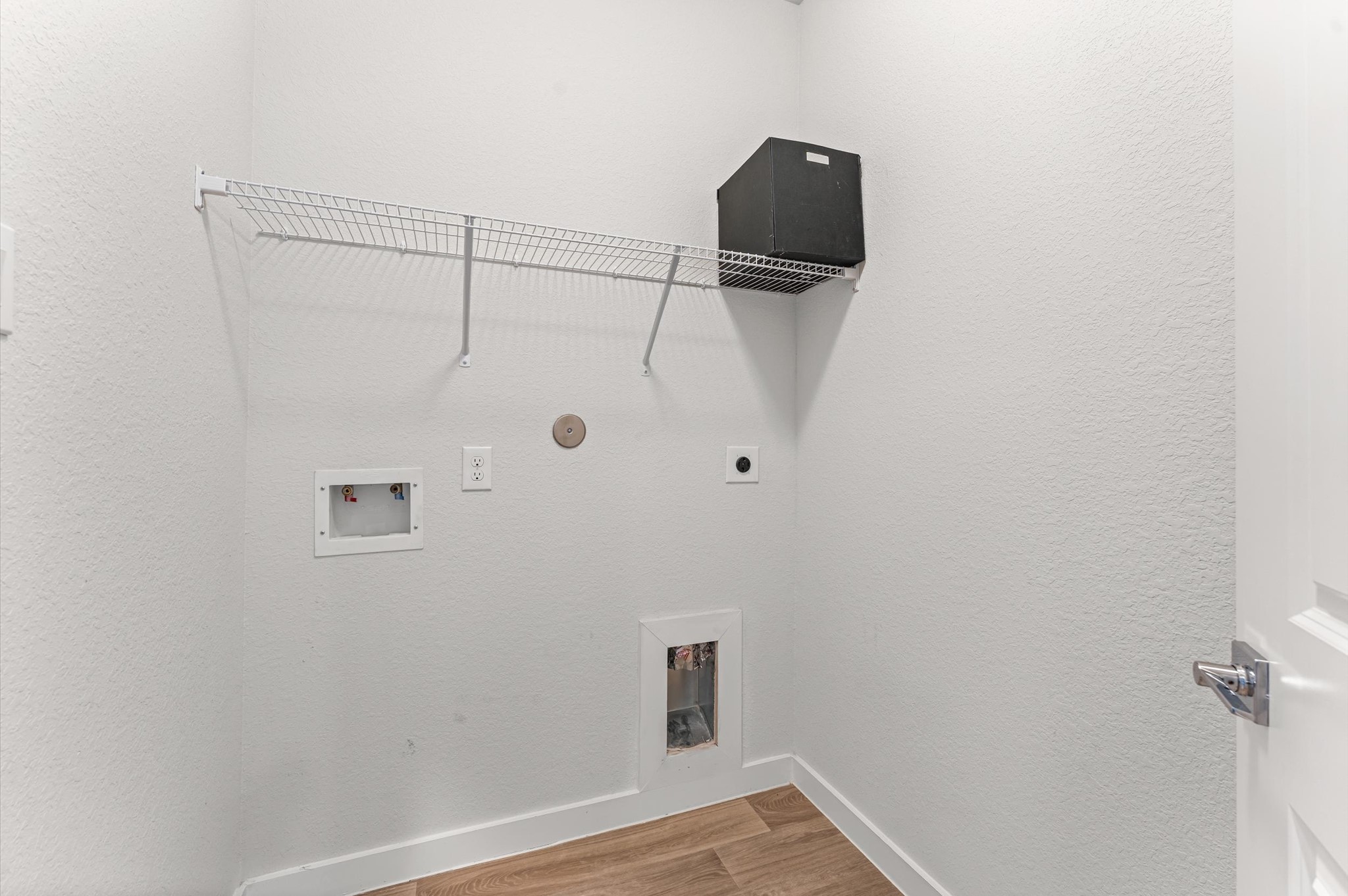 21431 Indigo Ruth Drive Spring, TX 77379 - Photo 14 of 19 a bathroom with a shower