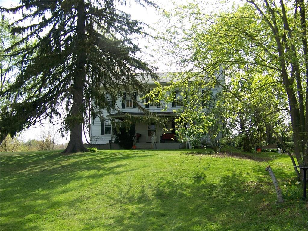 135 Cosky Lane Rochester, PA 15074 - Photo 1 of 23