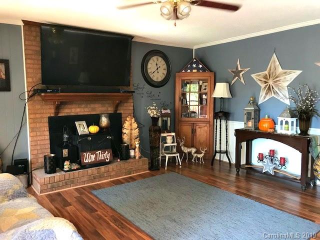 147 Huffstetler Lake Road Dallas, NC 28034 - Photo 3 of 21 Gallery Image 3