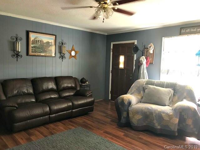 147 Huffstetler Lake Road Dallas, NC 28034 - Photo 5 of 21 Gallery Image 5