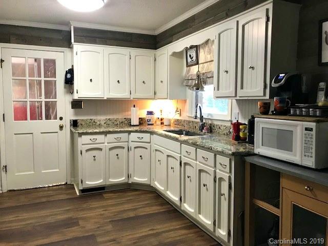 147 Huffstetler Lake Road Dallas, NC 28034 - Photo 8 of 21 Gallery Image 8