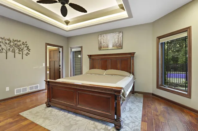 $1,150,000 | 11810 25th Court, Pleasant Prairie, WI 53158