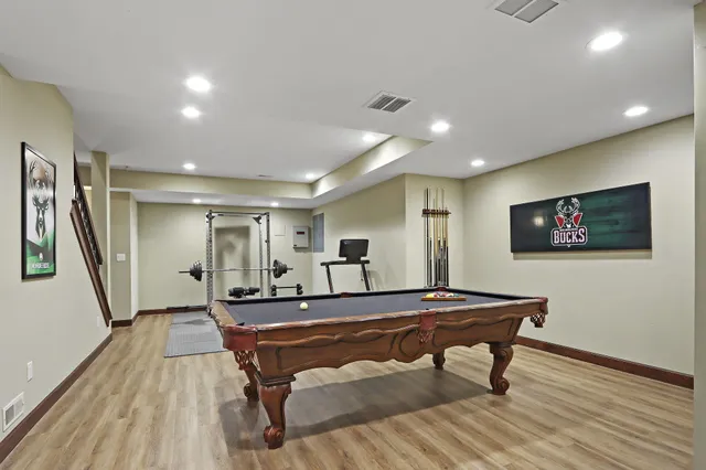 $1,150,000 | 11810 25th Court, Pleasant Prairie, WI 53158