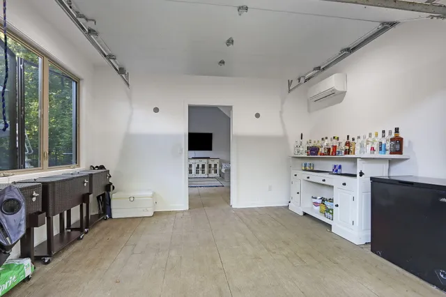 $1,150,000 | 11810 25th Court, Pleasant Prairie, WI 53158