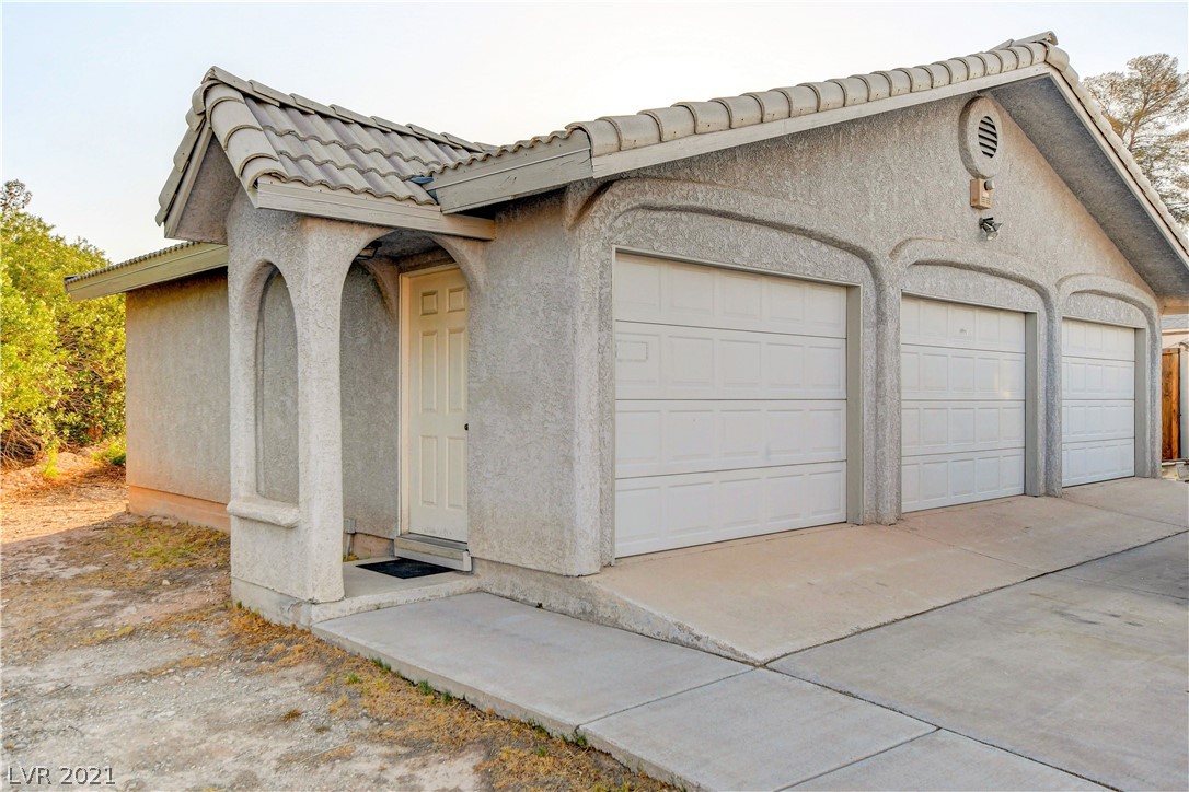 7545 Bermuda Road Las Vegas, NV 89123 - Photo 32 of 37 Gallery Image 32